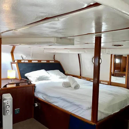 Bateau-hôtel Salidas En Barco *